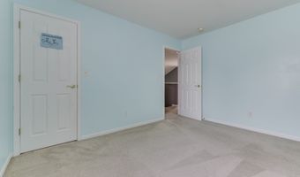 7208 Parklake Pl, Indianapolis, IN 46217