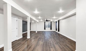 2076 LACY Dr, Cheyenne, WY 82009