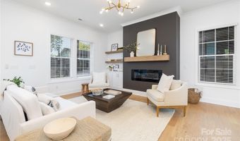 1010 E 19th St, Charlotte, NC 28205