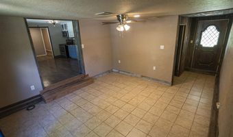 608 E Carter Ave, Apache, OK 73006