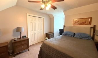 827 Plantation Dr, Adel, GA 31620