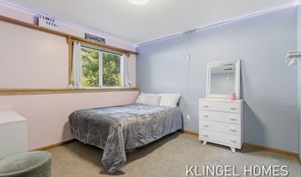 10635 Tallpine Ln, Allendale, MI 49401