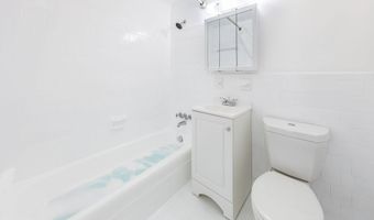 4600 DUKE St 413, Alexandria, VA 22304