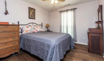 5035 LOOSAHATCHIE Dr, Bartlett, TN 38135
