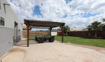 3566 Calle Verde Dr, Alamogordo, NM 88310