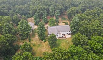 1667 Oakwood Trl, Allegan, MI 49010
