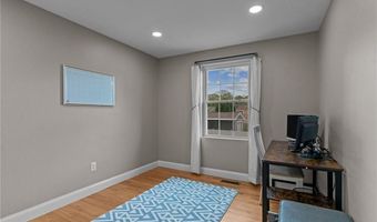 92 Dewolf Ave, Bristol, RI 02809