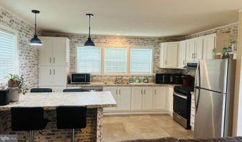 120 REDWOOD Dr, Barnegat, NJ 08005