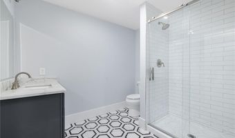 35 Beech Crest Rd, East Greenwich, RI 02818