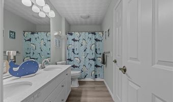 123 CASTLE ROCKS Rd, Warwick, RI 02886