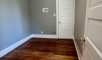 213 Vrooman Ave 2nd Floor, Amsterdam, NY 12010