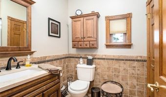 3918 Wade Ave, Ashtabula, OH 44004