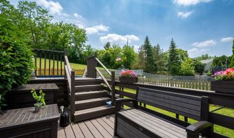 1231 Edgewater Ln, Antioch, IL 60002