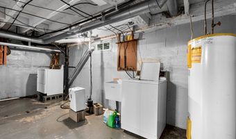 285 Division St, Algoma, WI 54201