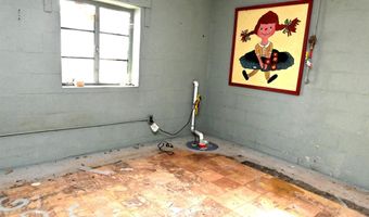 710 E 22ND St, Anniston, AL 36207