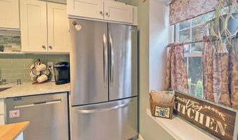 69 Bradford Ct, Aberdeen, NJ 07747