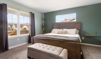 10902 Woodedge Dr, Allendale, MI 49401