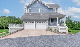 75 Wood St, Bristol, RI 02809