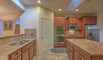 929 Evening Primrose Ln, Bernalillo, NM 87004