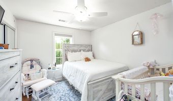 435 Bradley Ln, Bath Springs, TN 38311