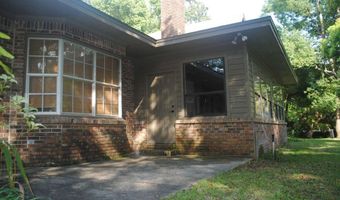 22 12th St, Apalachicola, FL 32320
