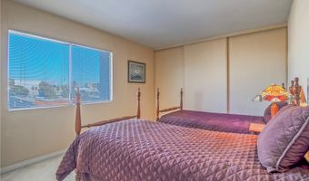 725 N Royal Crest Cir 231, Las Vegas, NV 89169