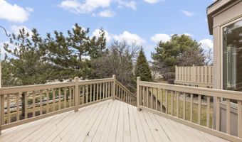 26 W172 Klein Creek Dr, Winfield, IL 60190