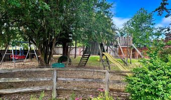 815 Scenic Ave, Santa Rosa, CA 95407