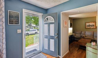 30 Clark Pl, Avenel, NJ 07001