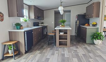 Apalachicola Avenue, Alford, FL 32420