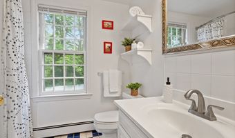 1 Emerson Dr, Acton, MA 01720