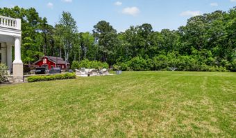 1484 Old Rosebud Trl, Awendaw, SC 29429