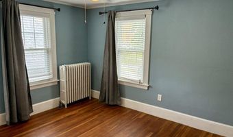272 Center St, Bangor, ME 04401