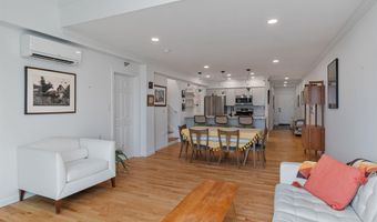 33 North Ave 12, Burlington, VT 05401