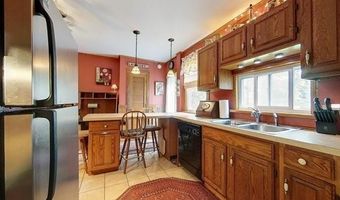 616 Thames St 1, Newport, RI 02840