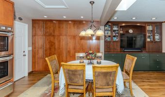 8455 E Foothill St, Anaheim, CA 92808