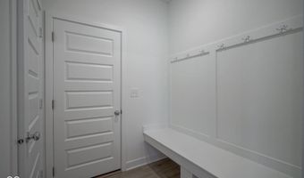 7454 Allesley Dr, Avon, IN 46123