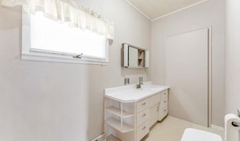110 NW 3RD Ave, Aledo, IL 61231