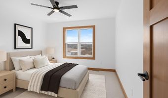 513 KIRKLAND Ave, Algoma, WI 54201