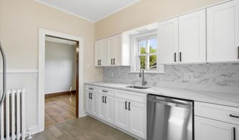 16 Roosevelt St, Albany, NY 12206