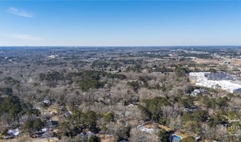 196 Avalon Dr, Athens, GA 30606