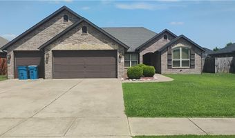 1911 Cypress St, Bentonville, AR 72713