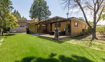 630 Sierra Dr SE, Albuquerque, NM 87108