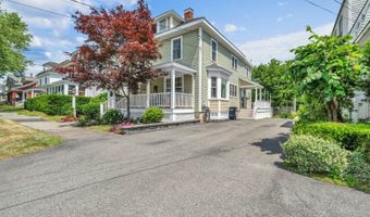 143 Maple St, Bangor, ME 04401