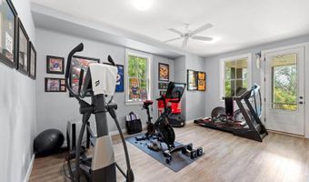 4550 Cape Island Dr, Awendaw, SC 29429