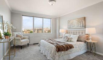 1200 N NASH St N 1125, Arlington, VA 22209