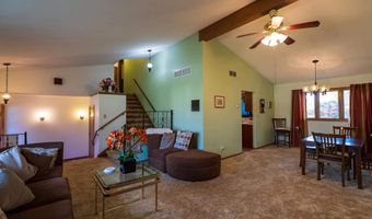 207 N 10th St, Albia, IA 52531