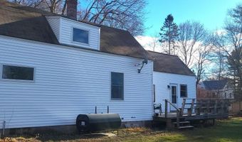 18 Cedar Ln, Belfast, ME 04915