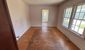 1407 Michigan Ave, Alma, MI 48801
