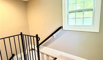 79 W Shore Dr, Exeter, RI 02822